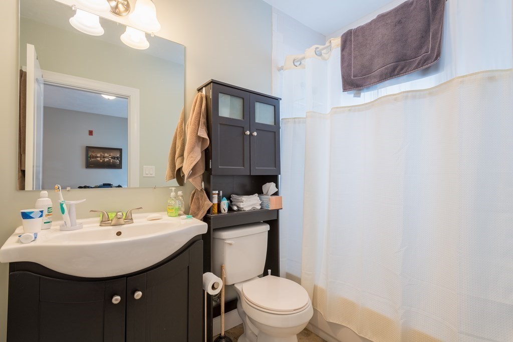 208 Cedar Street, Unit 2 Somerville, MA 02145 - Photo 9 of 11