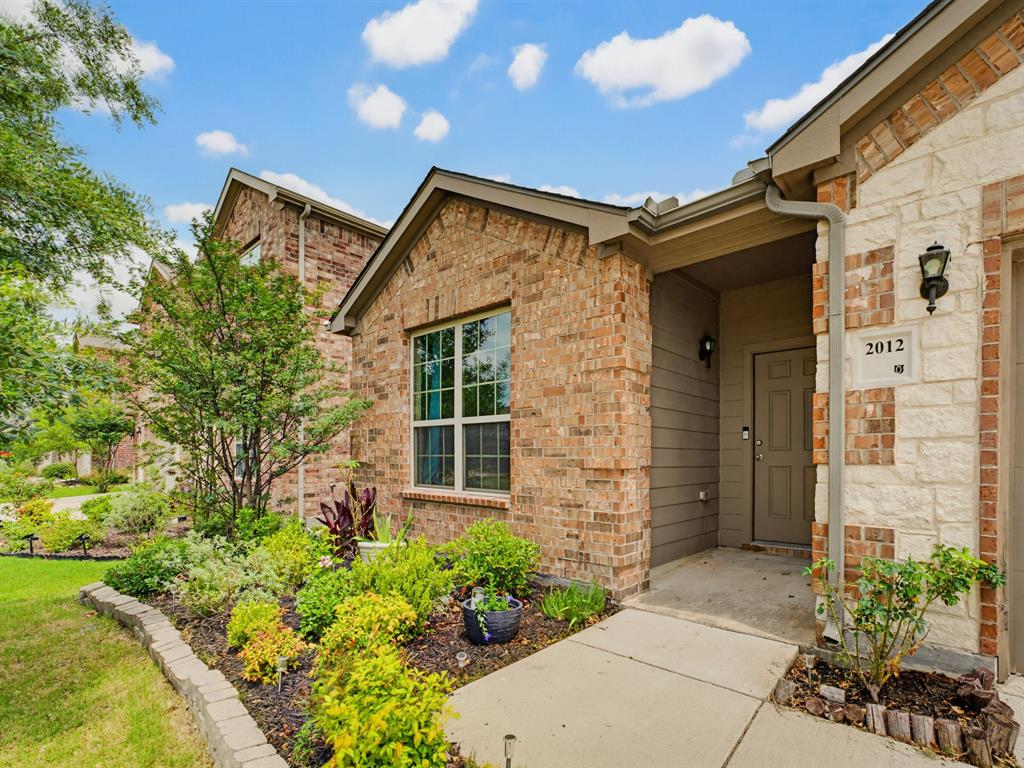 2012 Brenham Drive Forney, TX 75126 - Photo 4 of 35