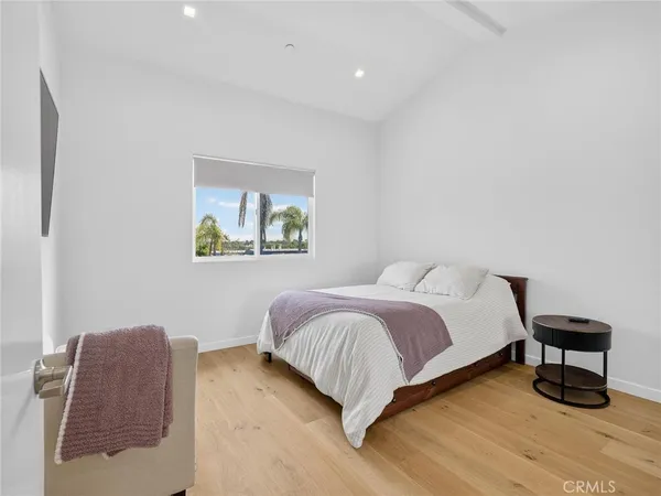 $2,299,000 | 1427 15th, Manhattan Beach, CA 90266