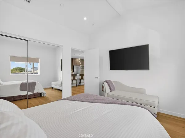 $2,299,000 | 1427 15th, Manhattan Beach, CA 90266