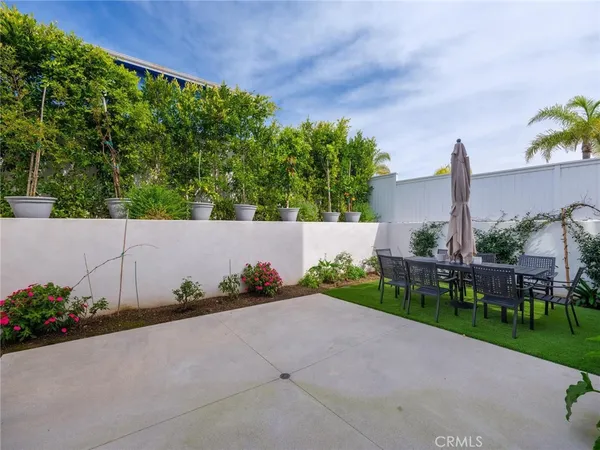 $2,299,000 | 1427 15th, Manhattan Beach, CA 90266