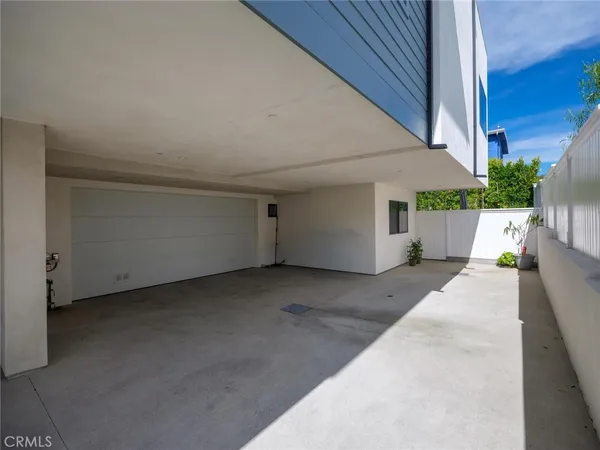 $2,299,000 | 1427 15th, Manhattan Beach, CA 90266