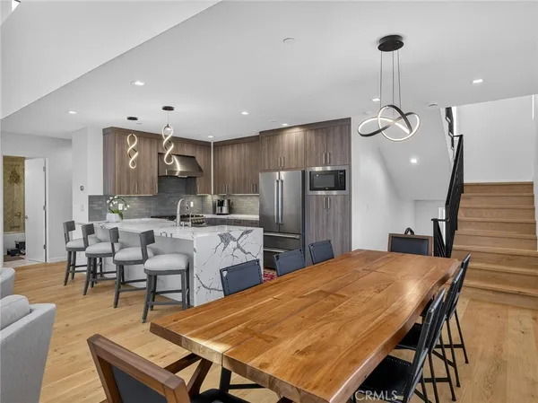 $2,299,000 | 1427 15th, Manhattan Beach, CA 90266