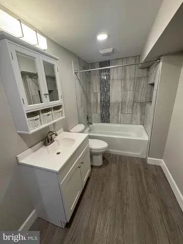 $2,250 | 562 B Hulmeville Avenue, Langhorne, PA 19047