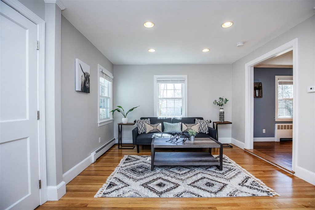 13 Corcoran Road Burlington, MA 01803 - Photo 12 of 40 Gallery Image 12