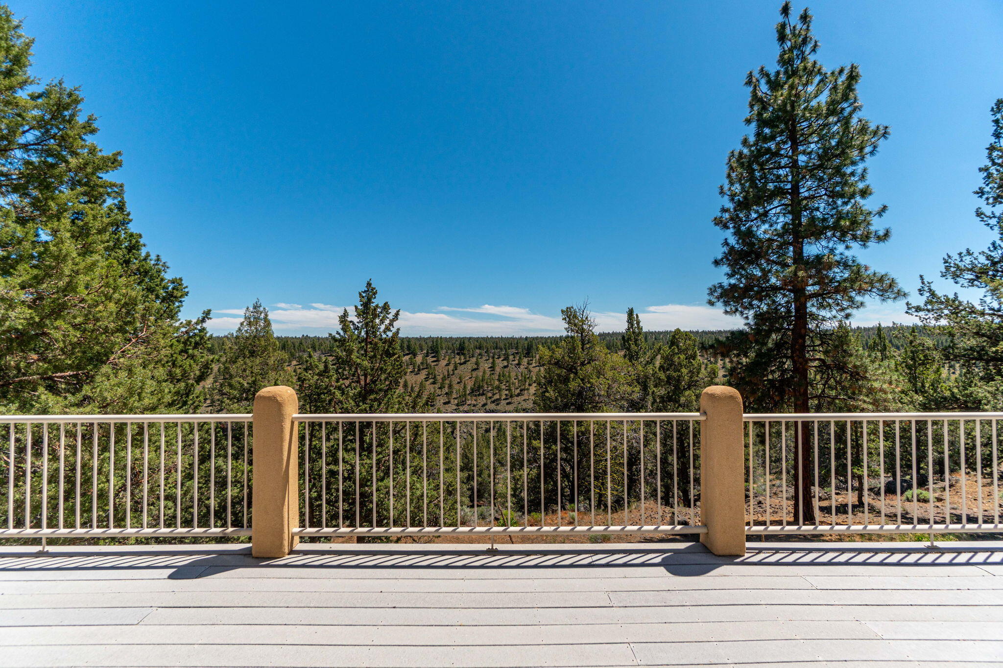 17625 Mountain View Road Sisters, OR 97759 - Photo 35 of 52 32-web-or-mls-Riley Visuals-11