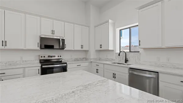 $496,900 | 100 Blue Heron Hill Lane, Unit 218, Lake Ozark, MO 65049