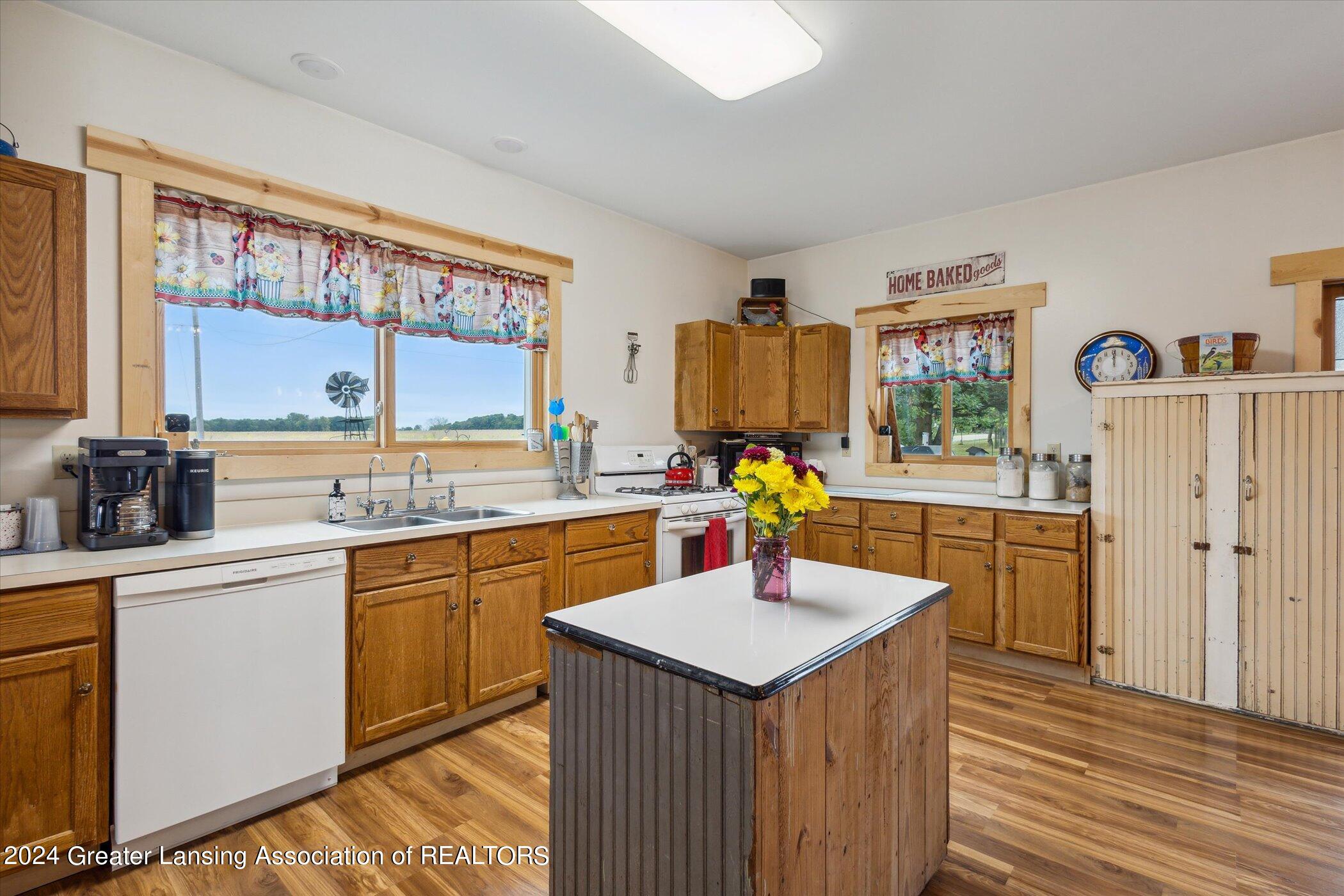 5019 Marshall Road Olivet, MI 49076 - Photo 12 of 58 Kitchen