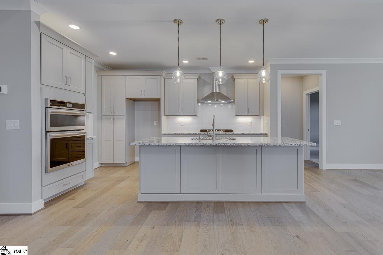 7 Pineglen Court Simpsonville, SC 29680 - Photo 14 of 36