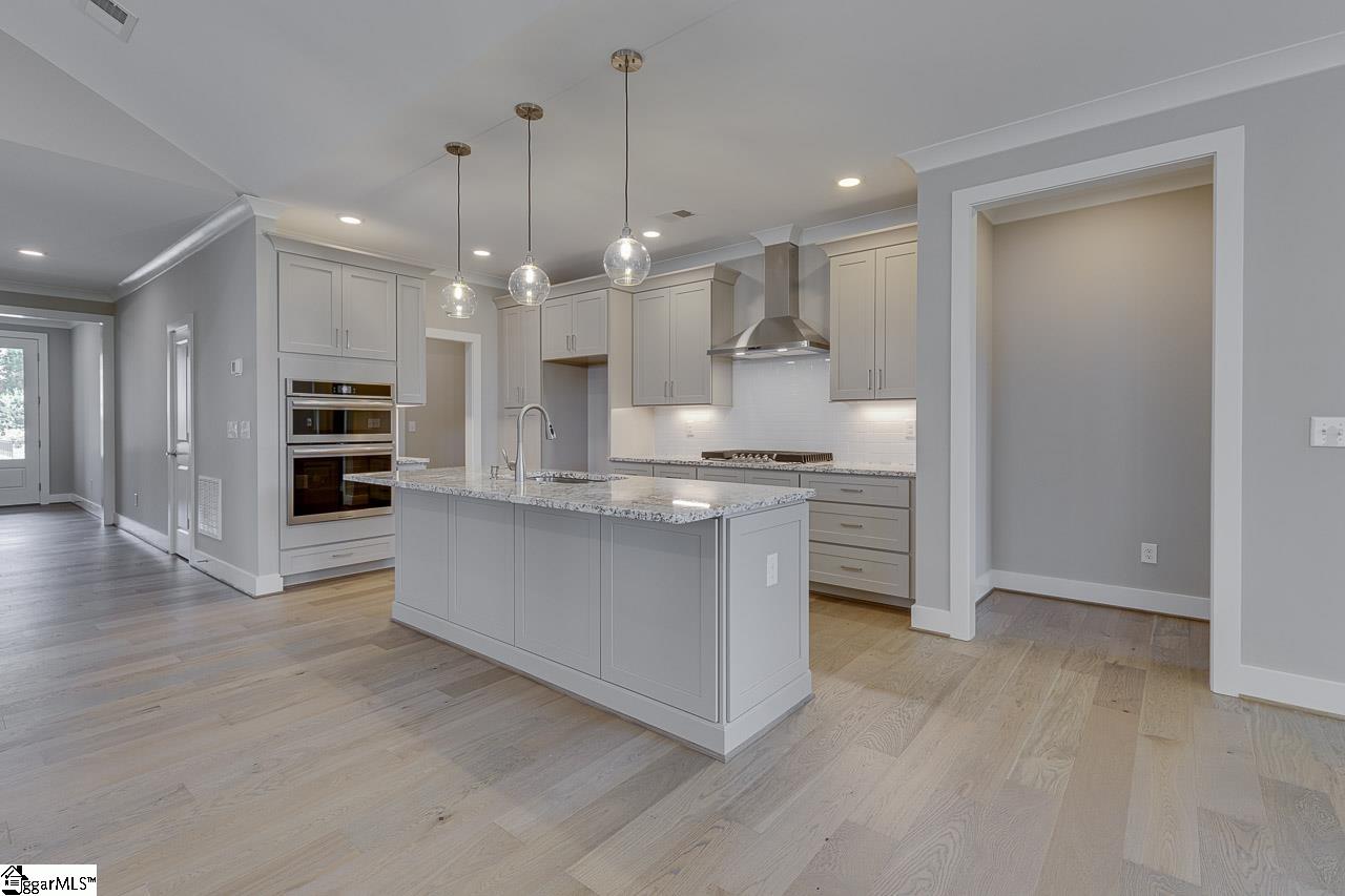 7 Pineglen Court Simpsonville, SC 29680 - Photo 15 of 36