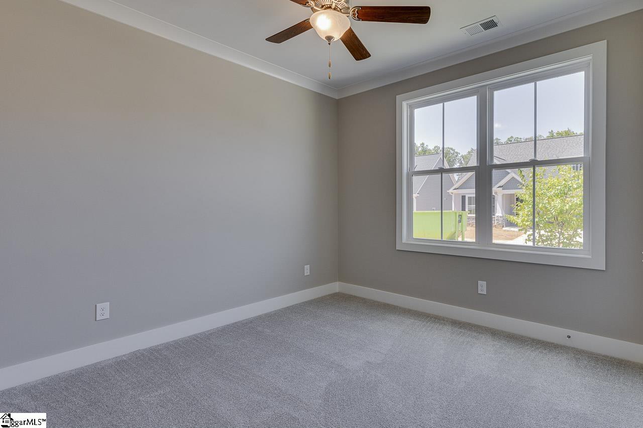 7 Pineglen Court Simpsonville, SC 29680 - Photo 7 of 36