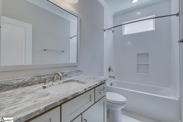 $499,900 | 7 Pineglen Court, Simpsonville, SC 29680