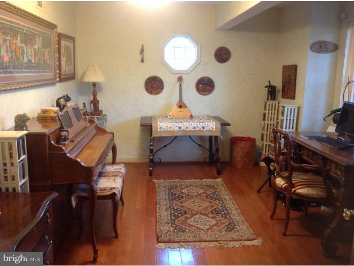 133 Ziegler Road Leesport, PA 19533 - Photo 10 of 25 Office / Study
