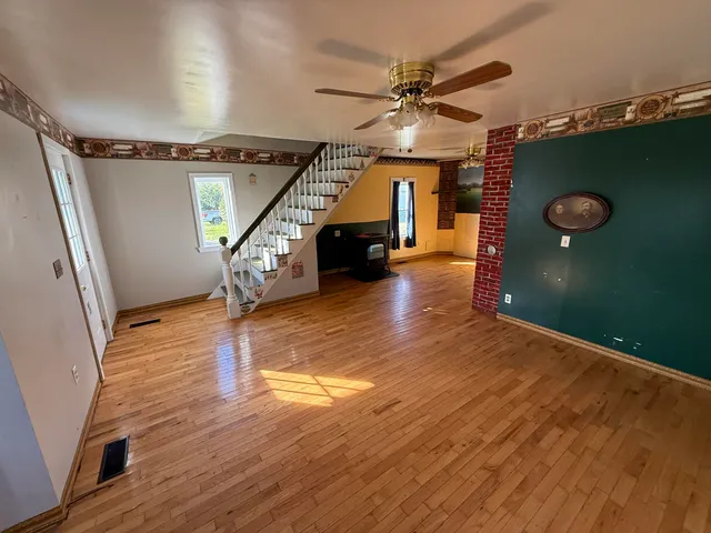 $99,900 | 2015 U.S. Rte 1, Orient, ME 04471