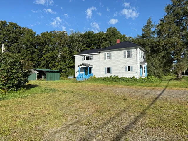 $99,900 | 2015 U.S. Rte 1, Orient, ME 04471