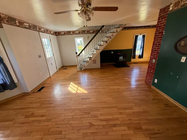 $99,900 | 2015 U.S. Rte 1, Orient, ME 04471