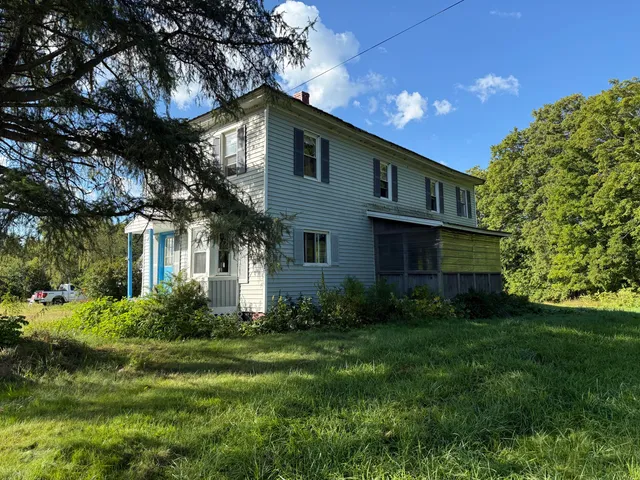 $99,900 | 2015 U.S. Rte 1, Orient, ME 04471