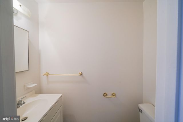 $335,000 | 14315 Astrodome Drive, Unit 8, Silver Spring, MD 20906