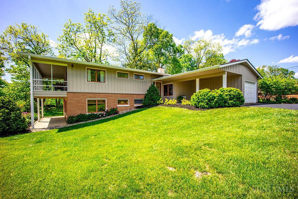 6324 Fairfield Road Oxford, OH 45056 - Photo 2 of 55