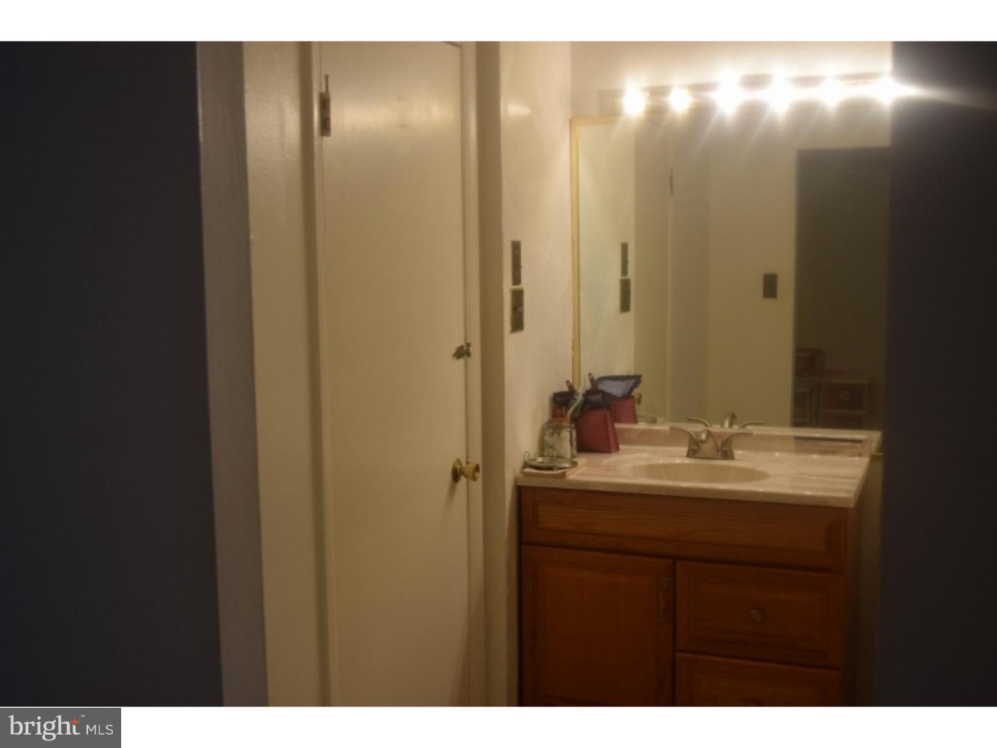 152 Oakmont Road Clementon, NJ 08021 - Photo 14 of 25 Gallery Image 14