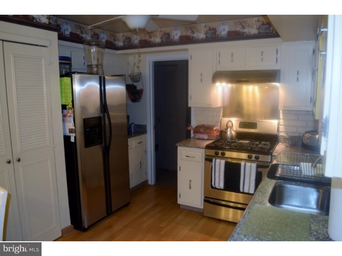 152 Oakmont Road Clementon, NJ 08021 - Photo 9 of 25 Gallery Image 9