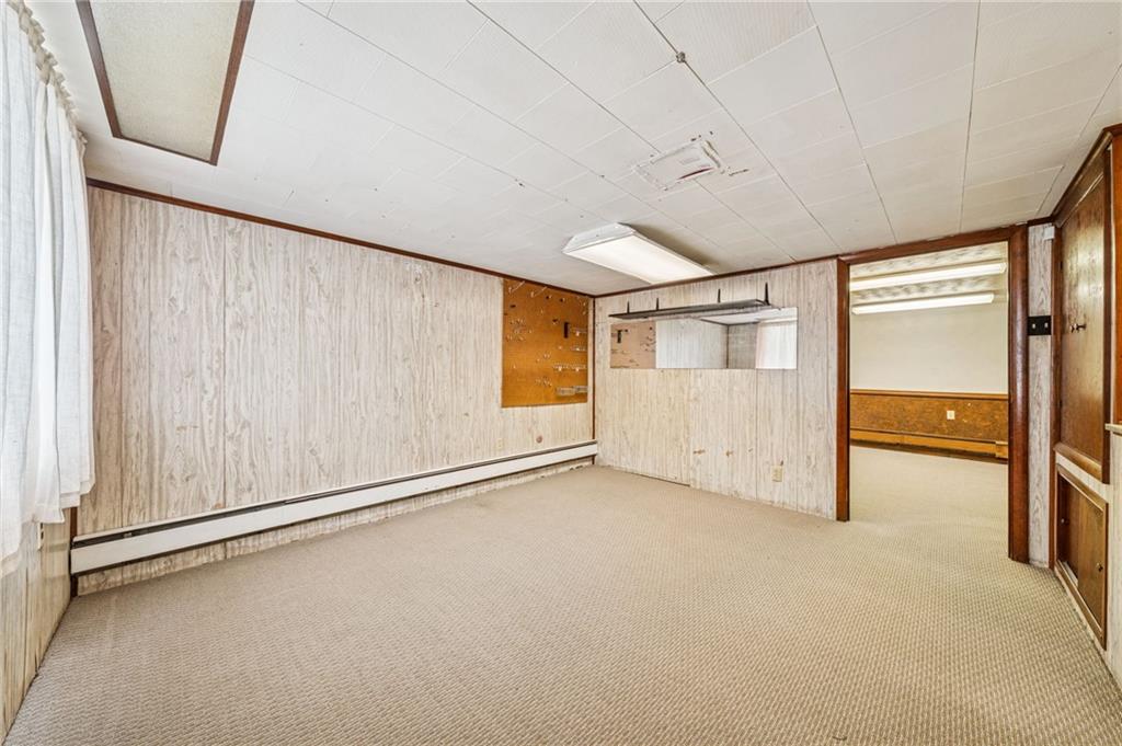 974 Renton Road Pittsburgh, PA 15239 - Photo 39 of 48 a view of an empty room