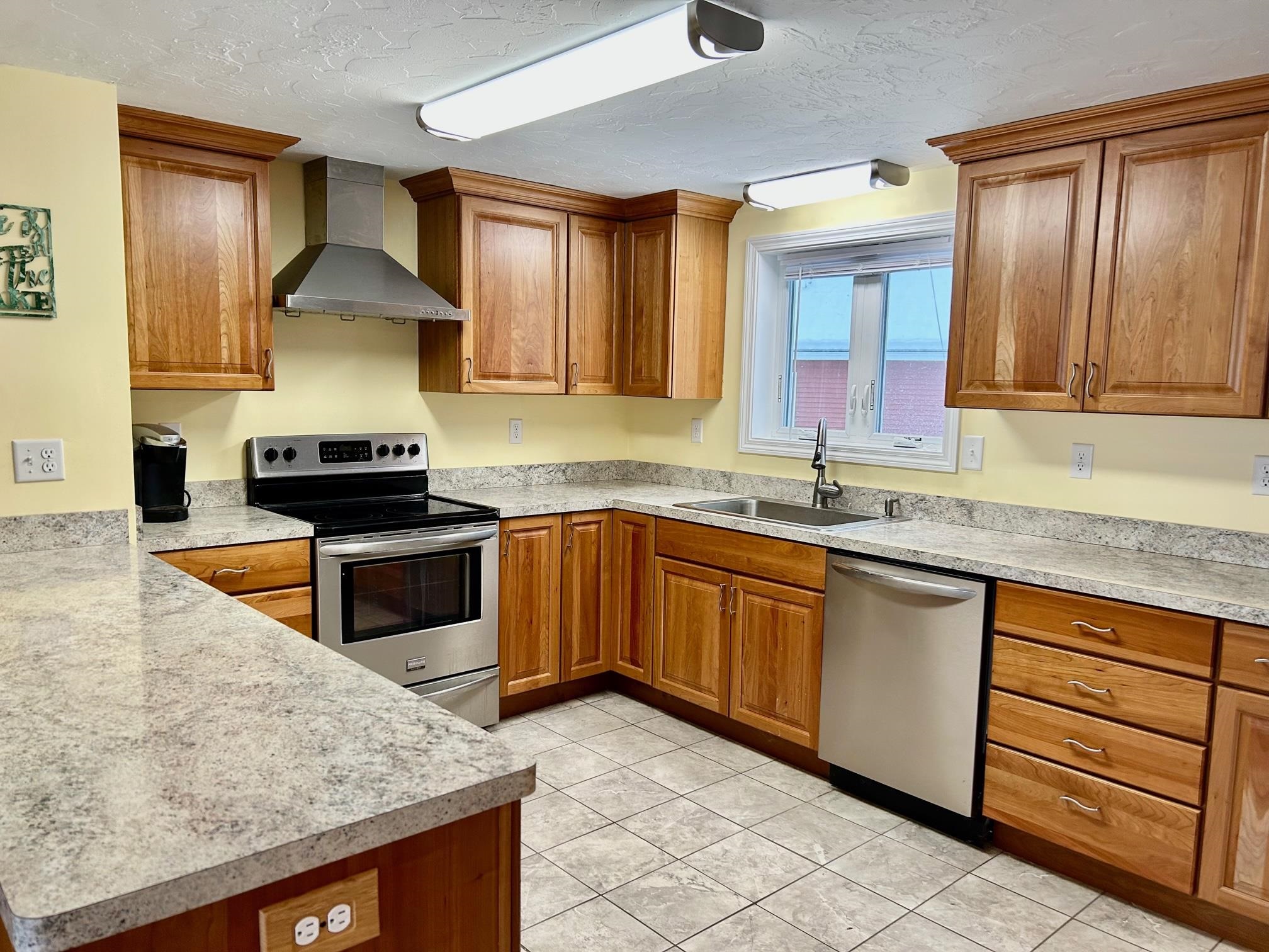 46 Robins Way Strafford, NH 03884 - Photo 15 of 40