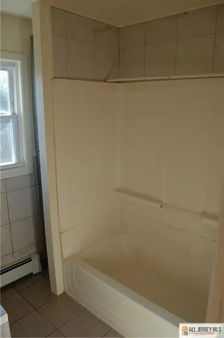 $1,950 | 57 Avenel Street, Unit 2, Avenel, NJ 07001