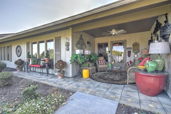 $399,500 | 58 Whitehall, Unit 3, Bristol, TN 37620