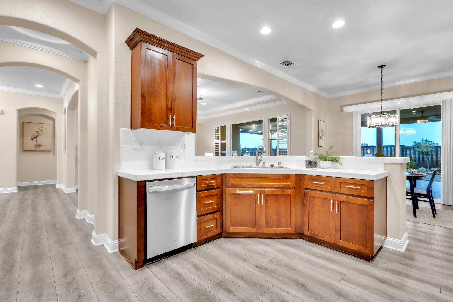 2173 Viola Way Roseville, CA 95661 - Photo 15 of 40