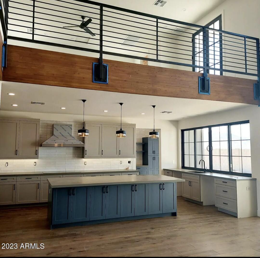 911 West Ardmore Road, Unit 12 Phoenix, AZ 85041 - Photo 25 of 30 Kitchen/Loft