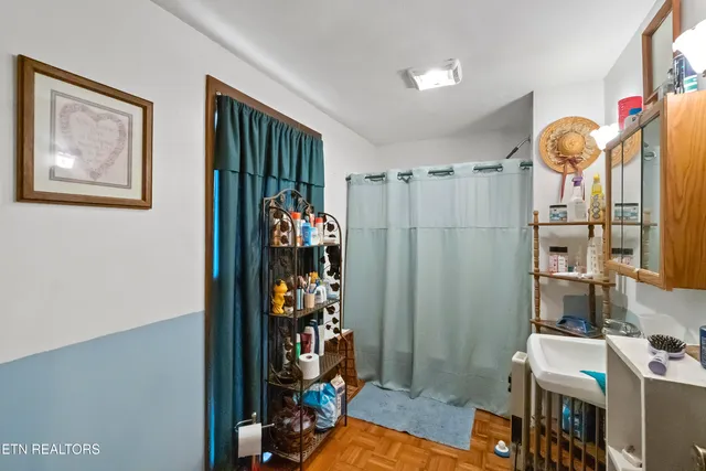 $469,900 | 2409 Valley Home Road, Talbott, TN 37877