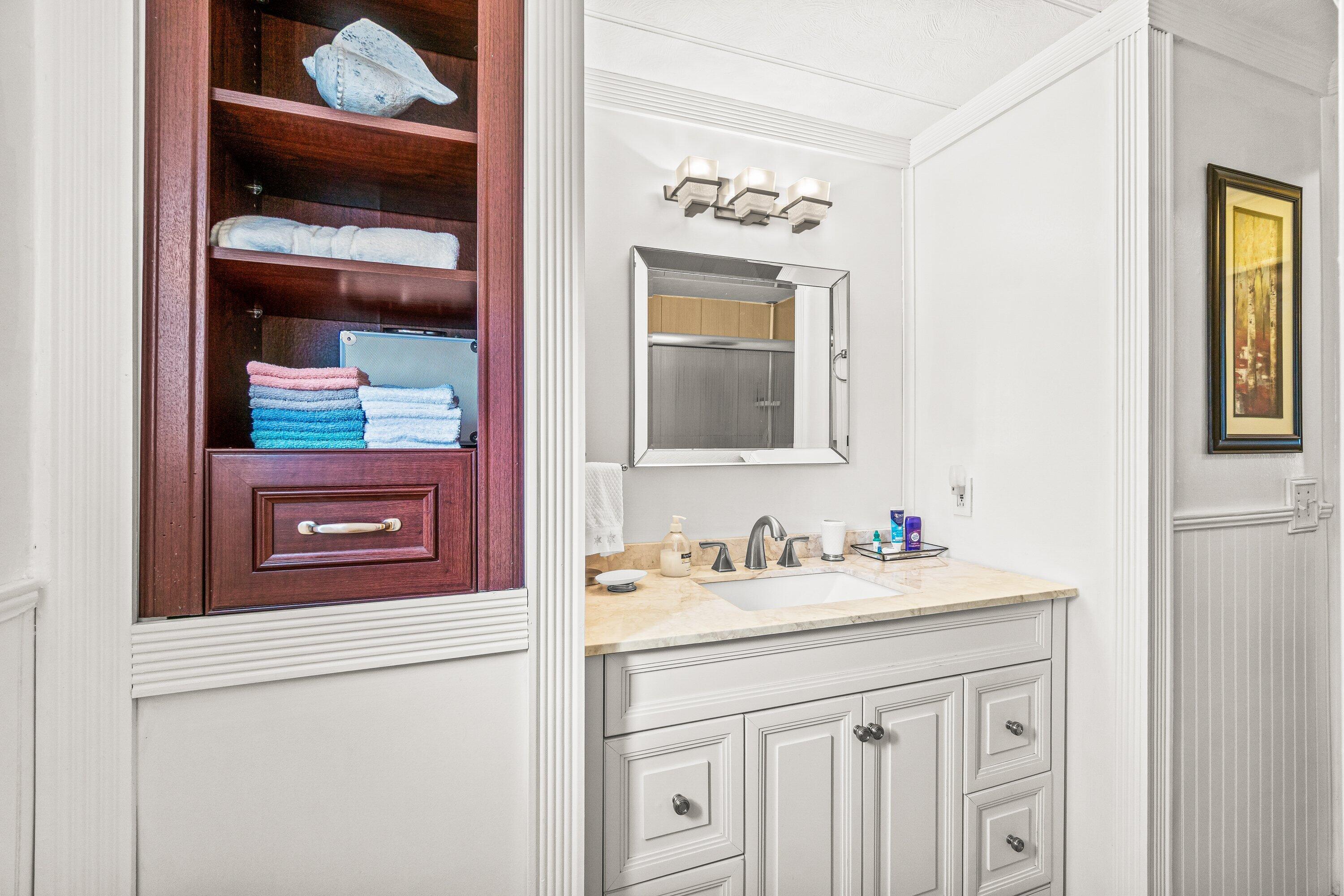 8350 East Club Road Boca Raton, FL 33433 - Photo 17 of 40 018-8350EastClubRoad-BocaRaton-FL-33433-