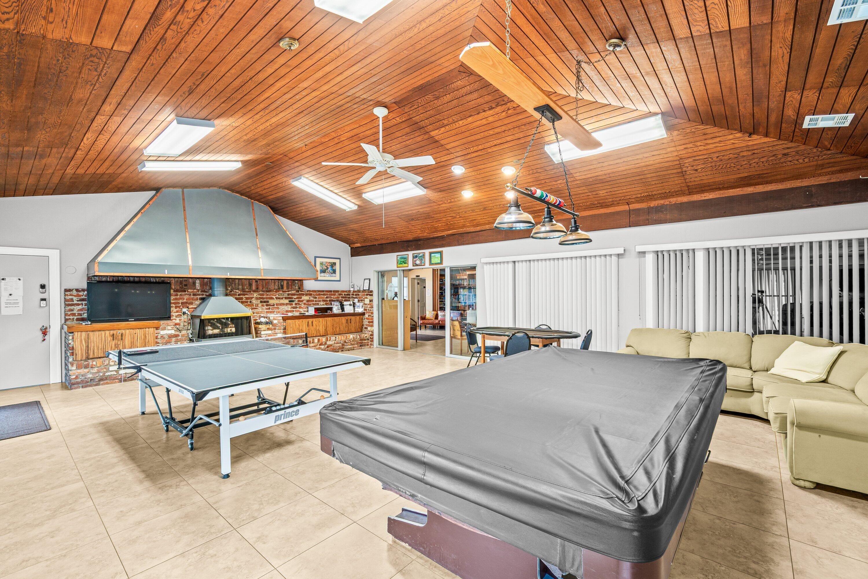 8350 East Club Road Boca Raton, FL 33433 - Photo 35 of 40 037-8350EastClubRoad-BocaRaton-FL-33433-