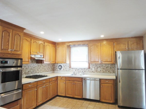 12 Lodi Road Marlborough, MA 01752 - Photo 9 of 18 Gallery Image 9