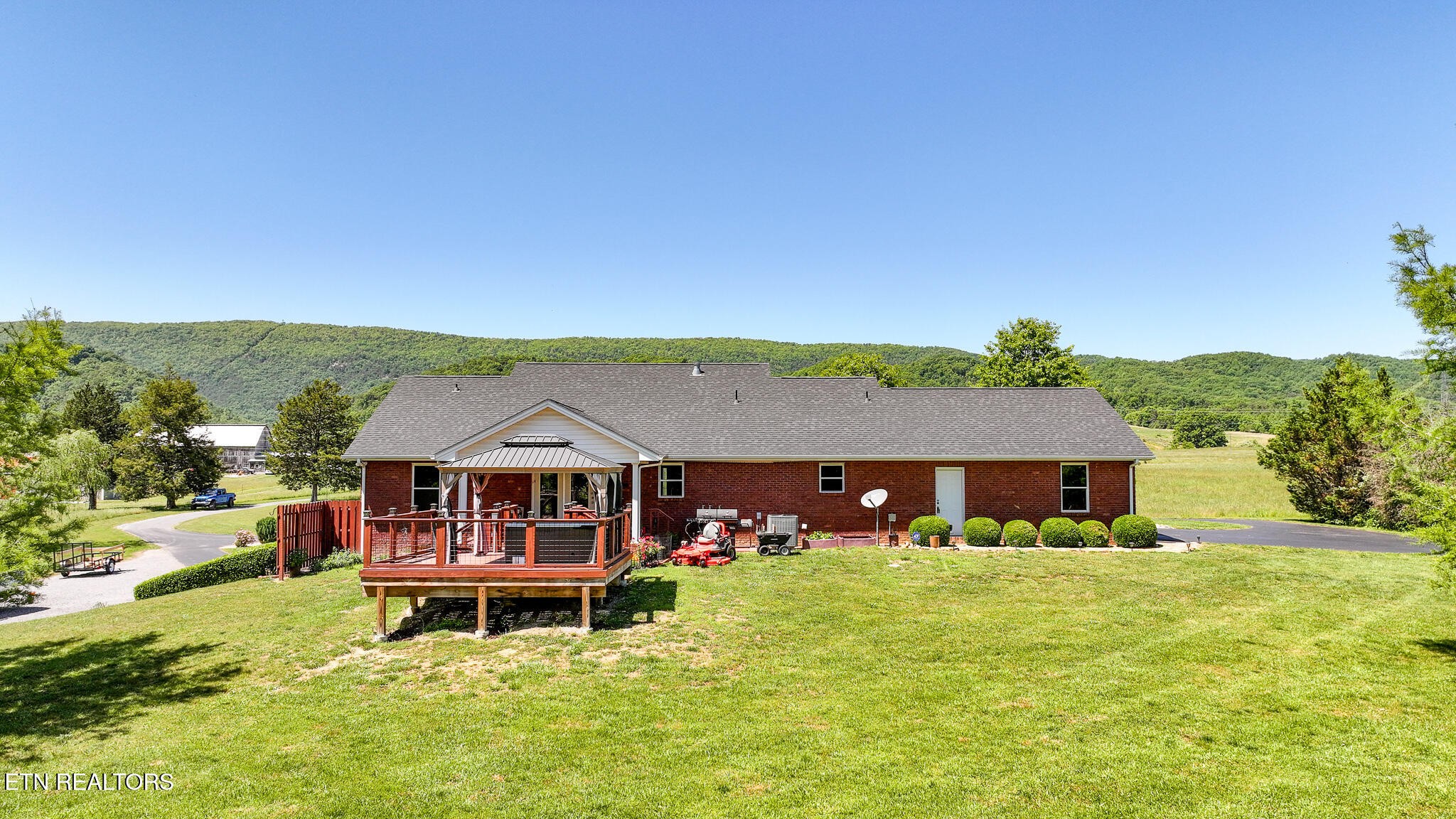 2290 Cherry Street Rutledge, TN 37861 - Photo 14 of 59 Gallery Image 14