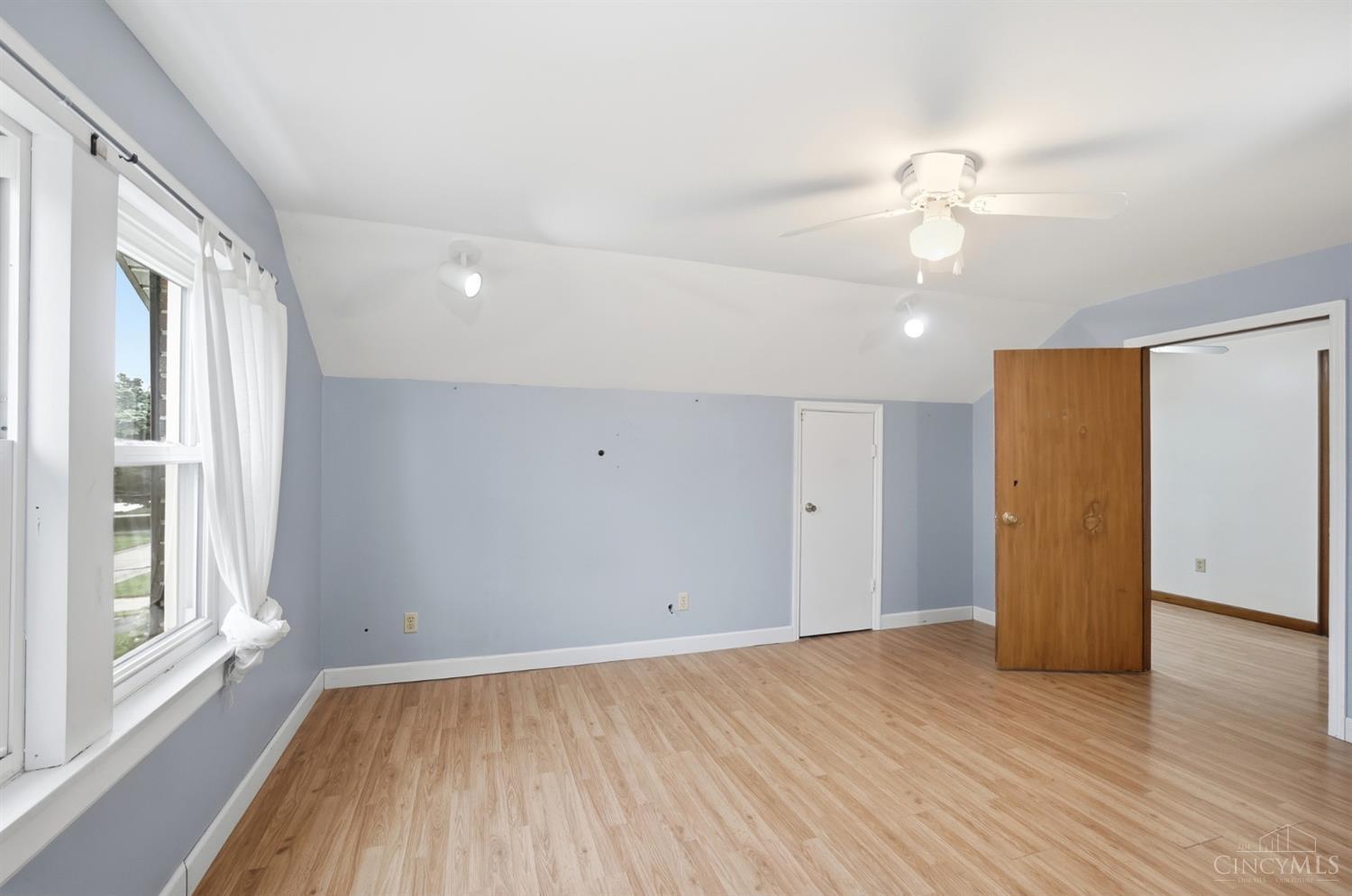 5555 Leumas Road Cincinnati, OH 45239 - Photo 31 of 40