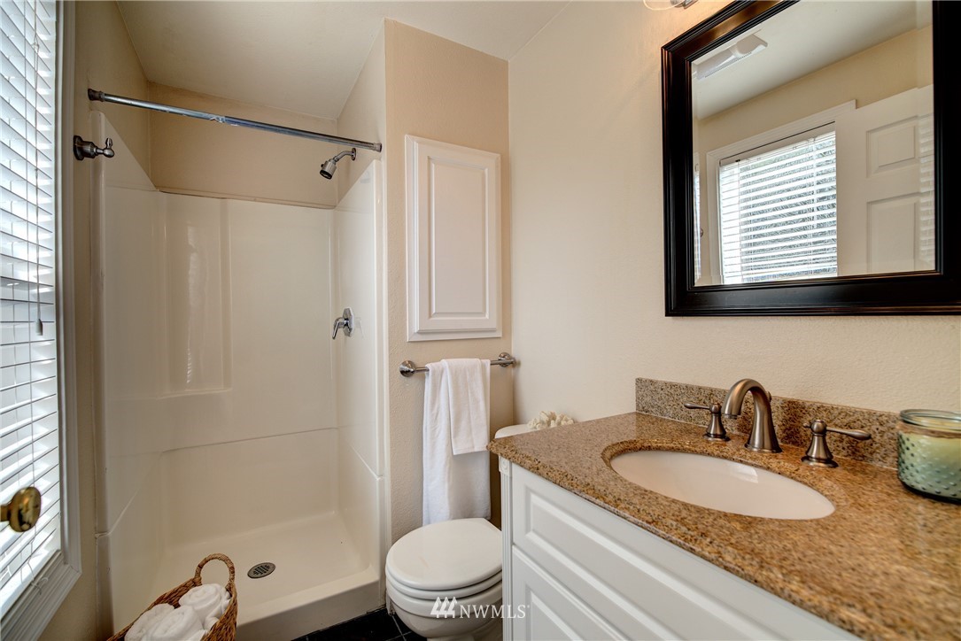 21903 Meridian Avenue South Bothell, WA 98021 - Photo 12 of 25