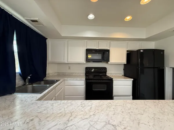 $1,945 | 4613 South Mill Avenue, Tempe, AZ 85282