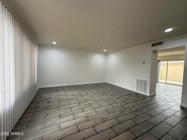 $1,945 | 4613 South Mill Avenue, Tempe, AZ 85282