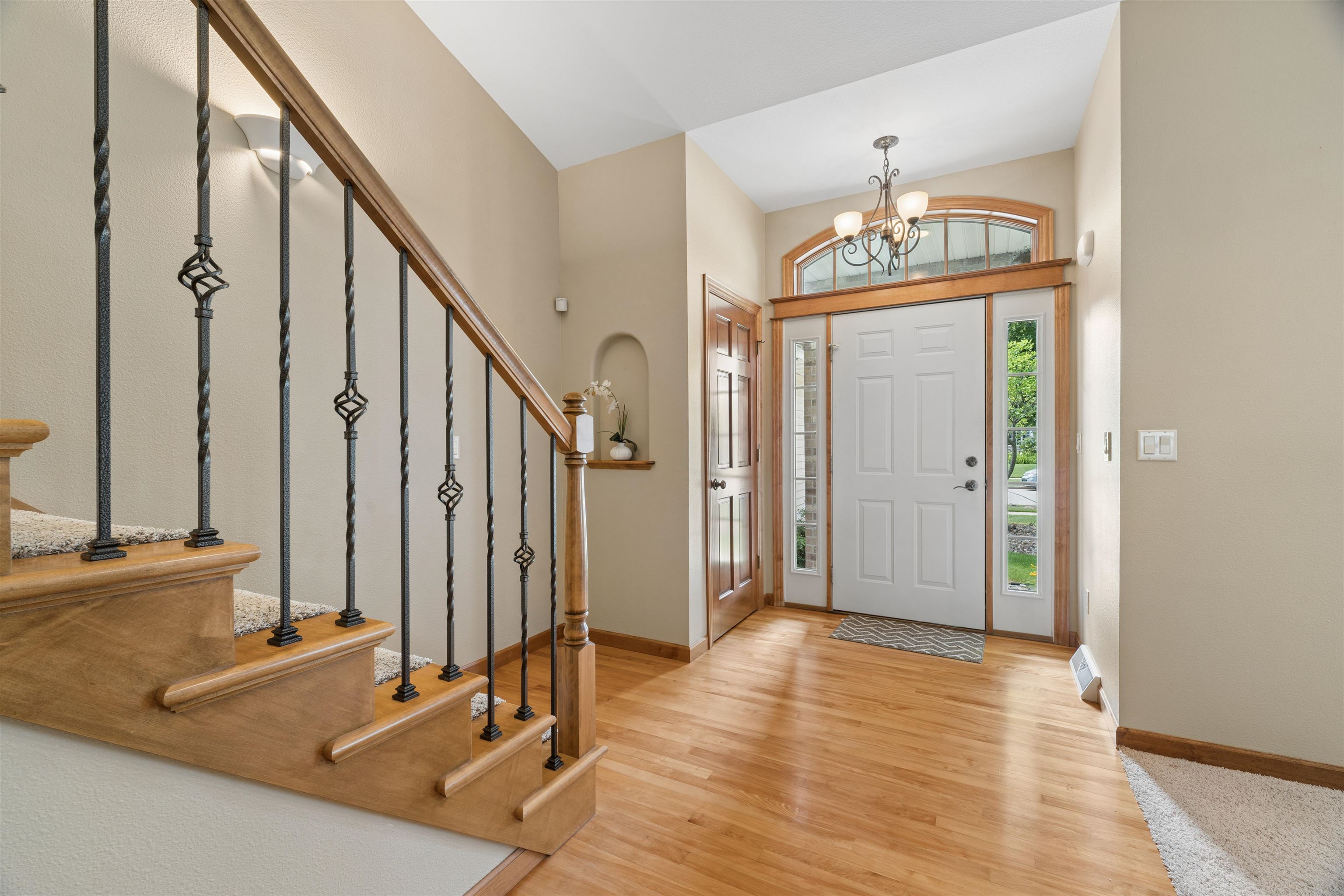 4226 East Appleseed Drive Appleton, WI 54913 - Photo 3 of 52