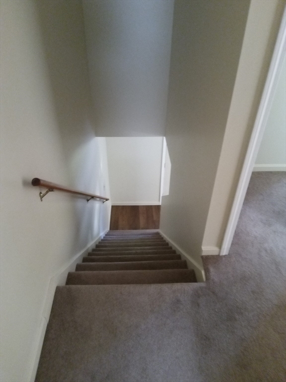 15 Catalpa Circle, Unit 1 Worcester, MA 01603 - Photo 8 of 13