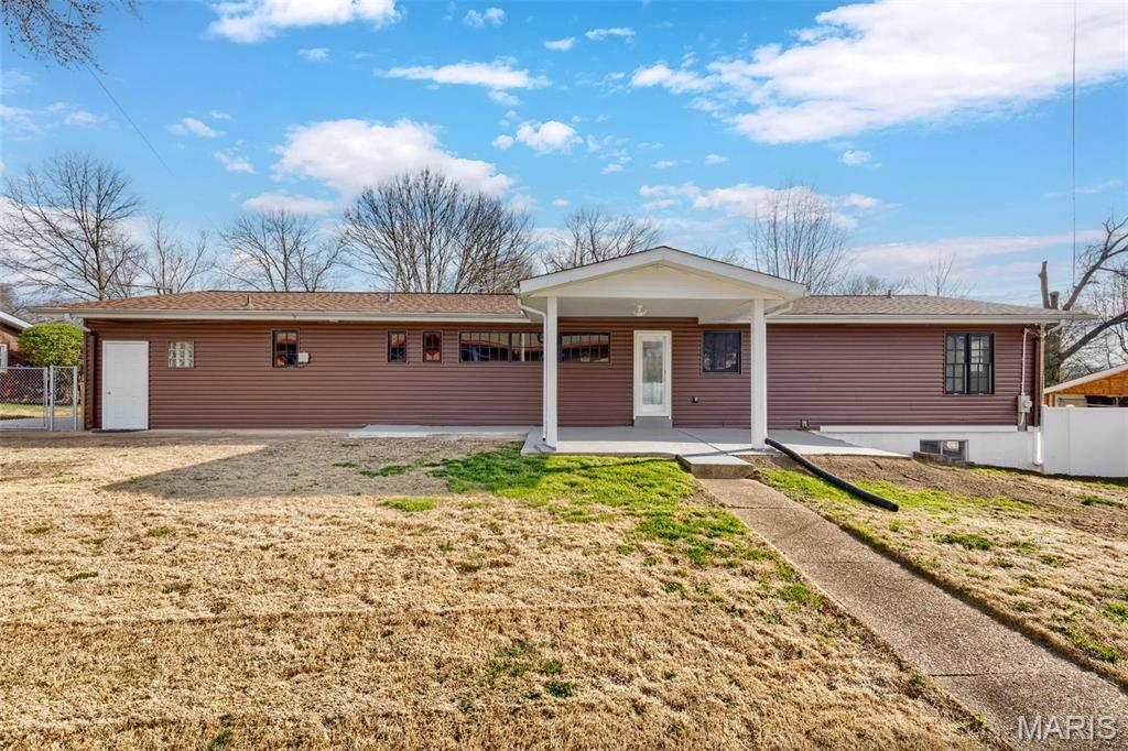 1011 Geringer Court Ferguson, MO 63135 - Photo 34 of 36