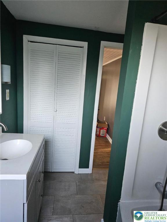500 Hall Road Nazareth, PA 18064 - Photo 25 of 33 a hallway with cabinets