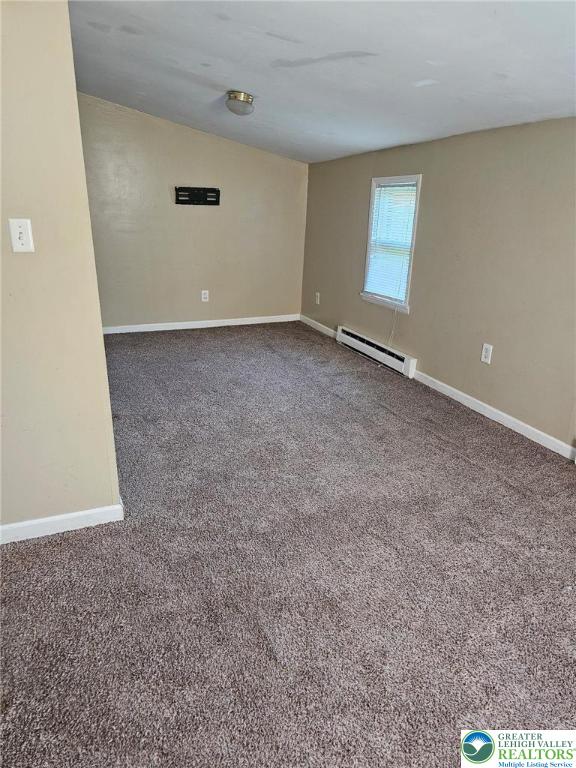 500 Hall Road Nazareth, PA 18064 - Photo 28 of 33 an empty room with windows