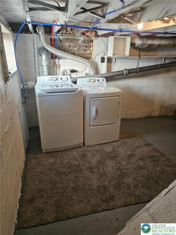 500 Hall Road Nazareth, PA 18064 - Photo 31 of 33 a utility room with dryer and washer