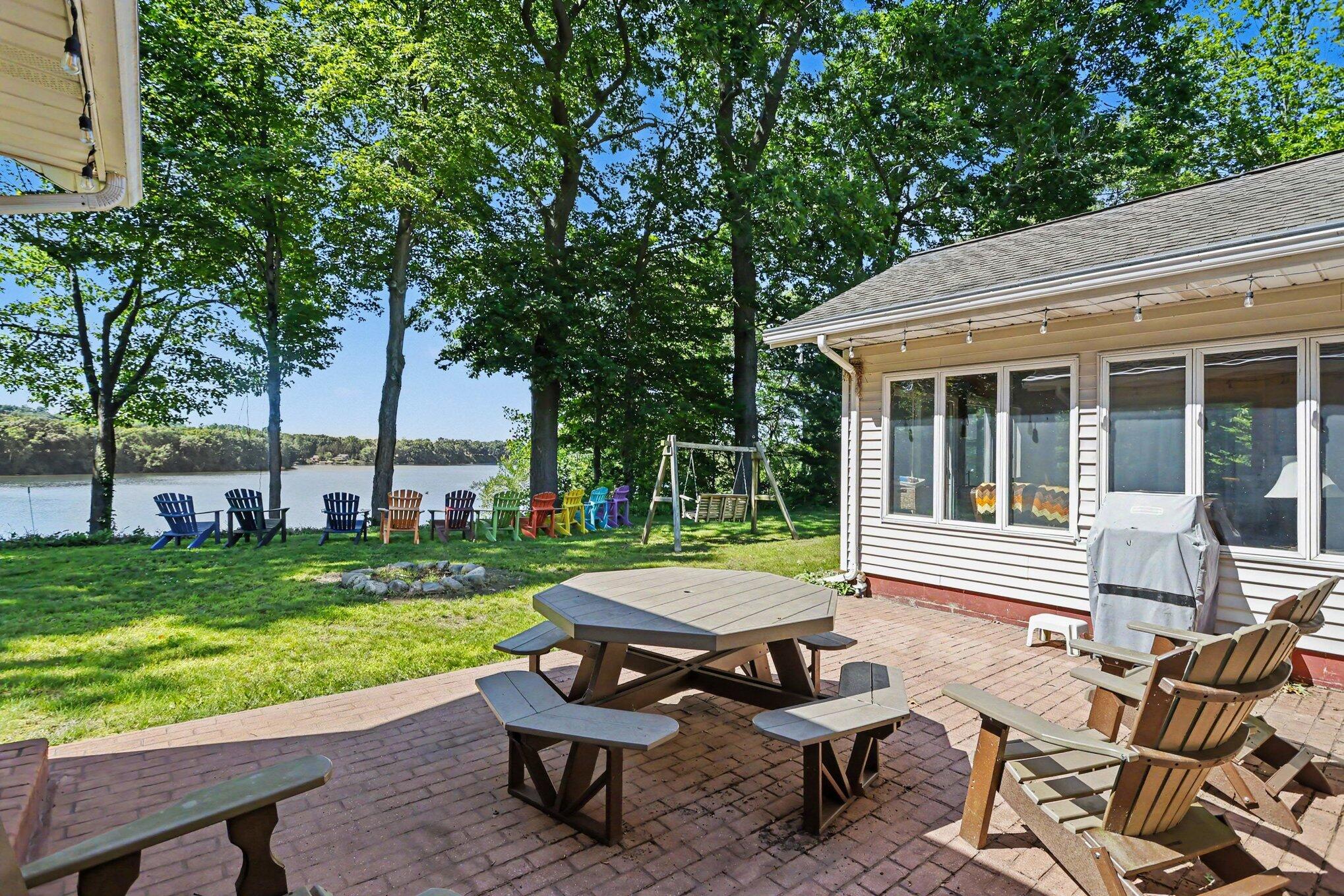 10492 Range Line Road Berrien Springs, MI 49103 - Photo 6 of 40 028_file_3283