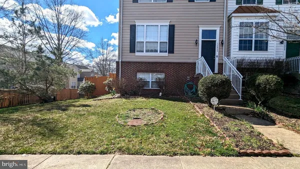 $2,900 | 12950 Tonka Court, Woodbridge, VA 22193