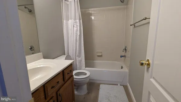 $2,900 | 12950 Tonka Court, Woodbridge, VA 22193