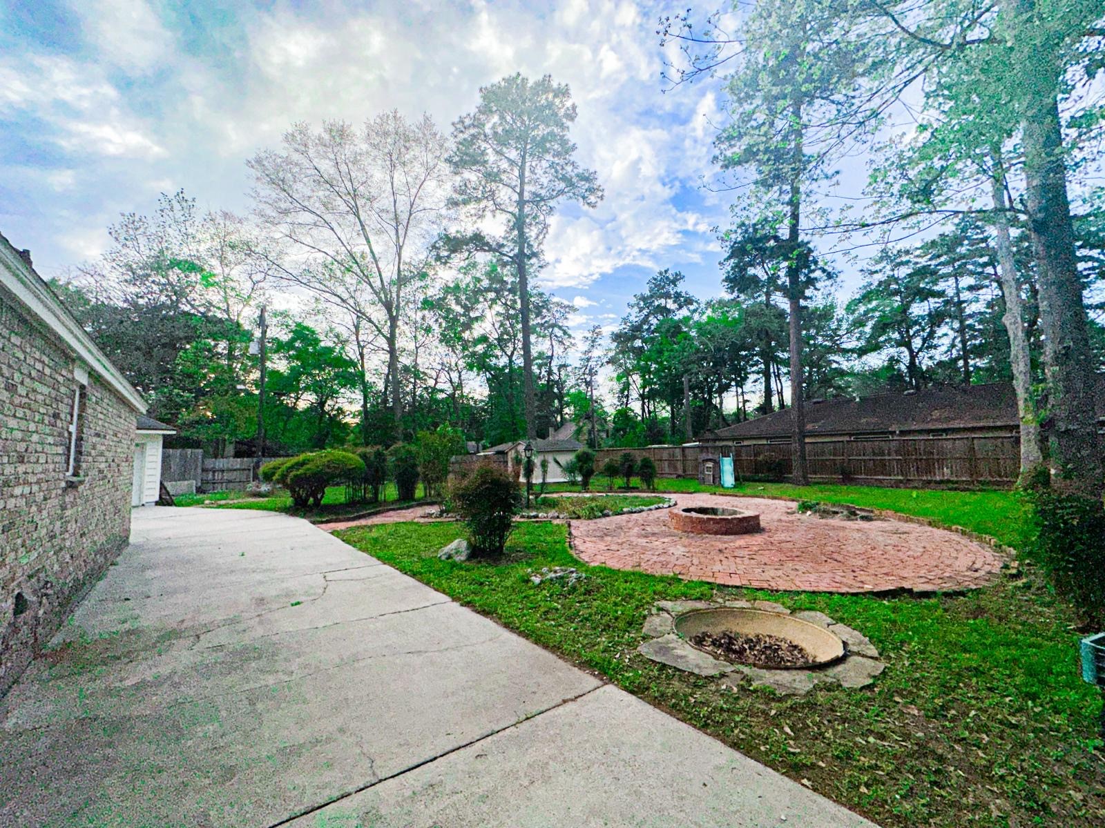 537 Natchez Park Conroe, TX 77302 - Photo 19 of 24